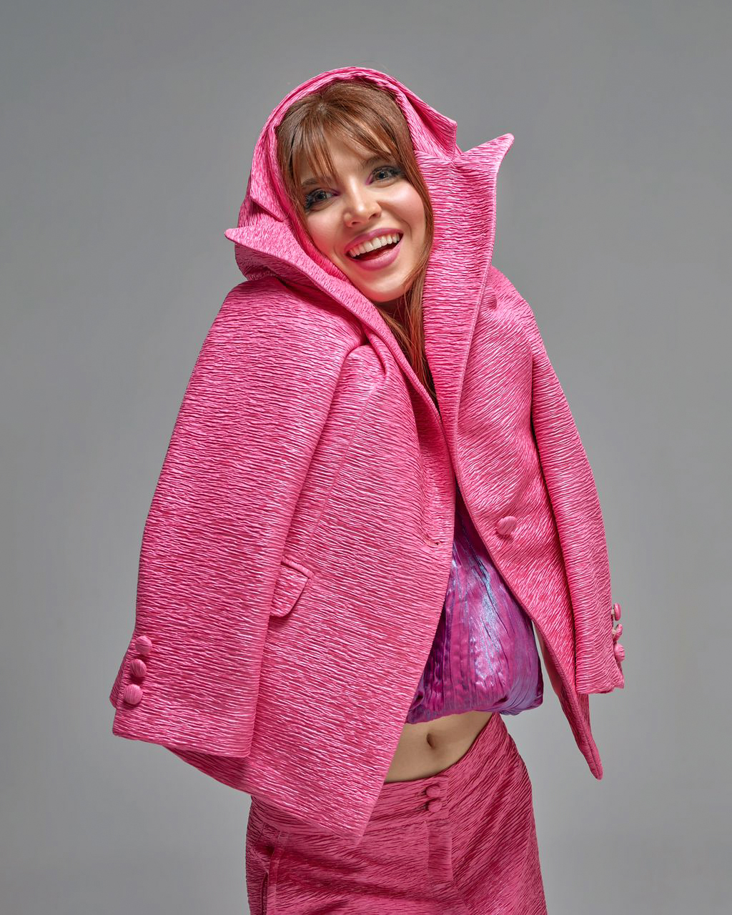 کت صورتی یقه اینگلیسی