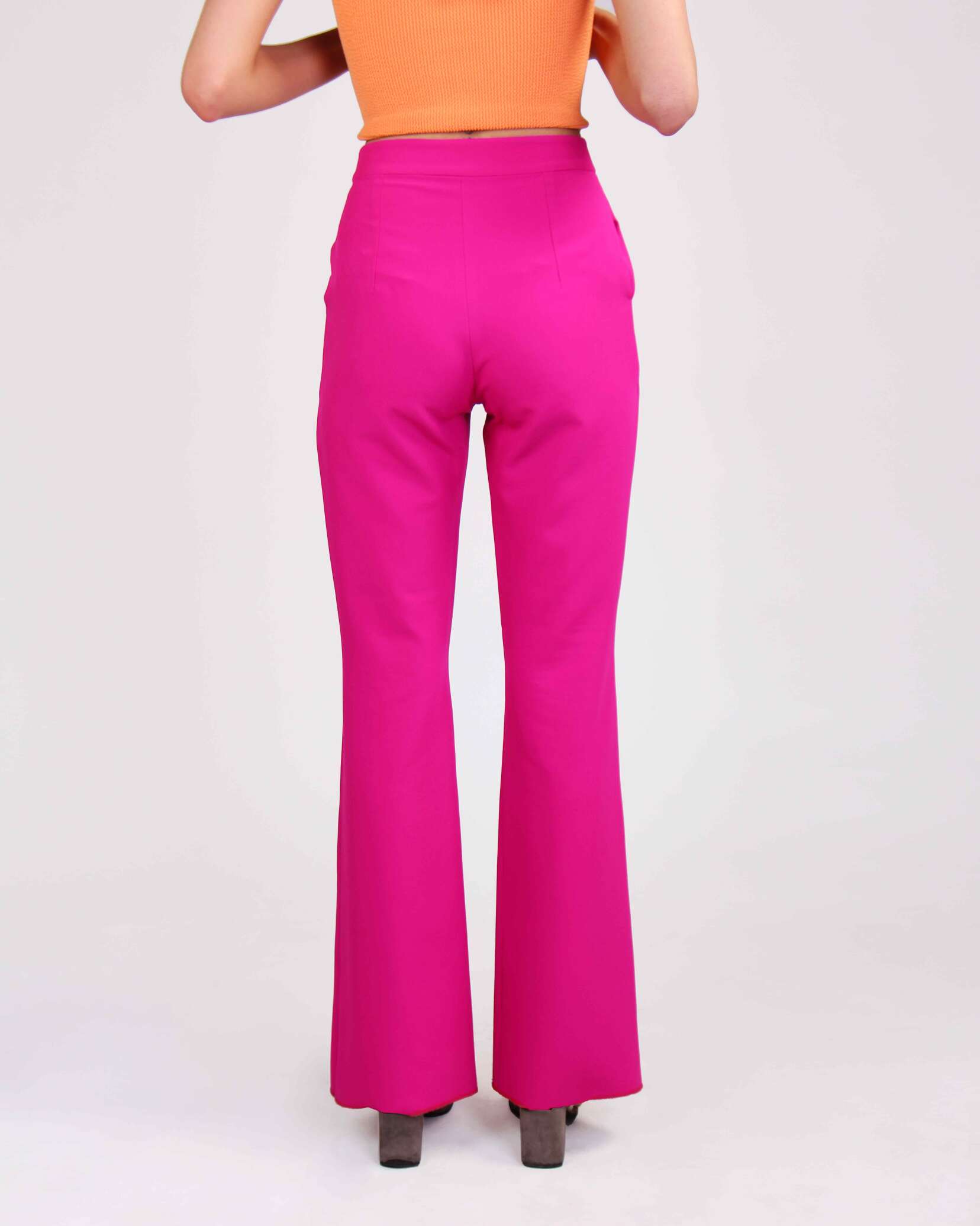 شلوار پارچه ایی سرخابی|شلوار زنانه|ماونگه|بک گراند سفید