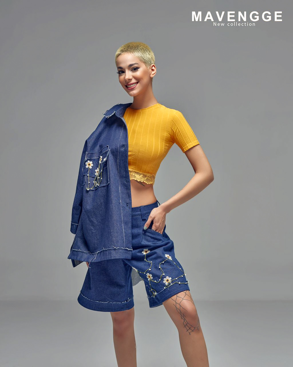 پیراهن شومیز جین آبی|شلوارک جین آبی|بلوز زرد