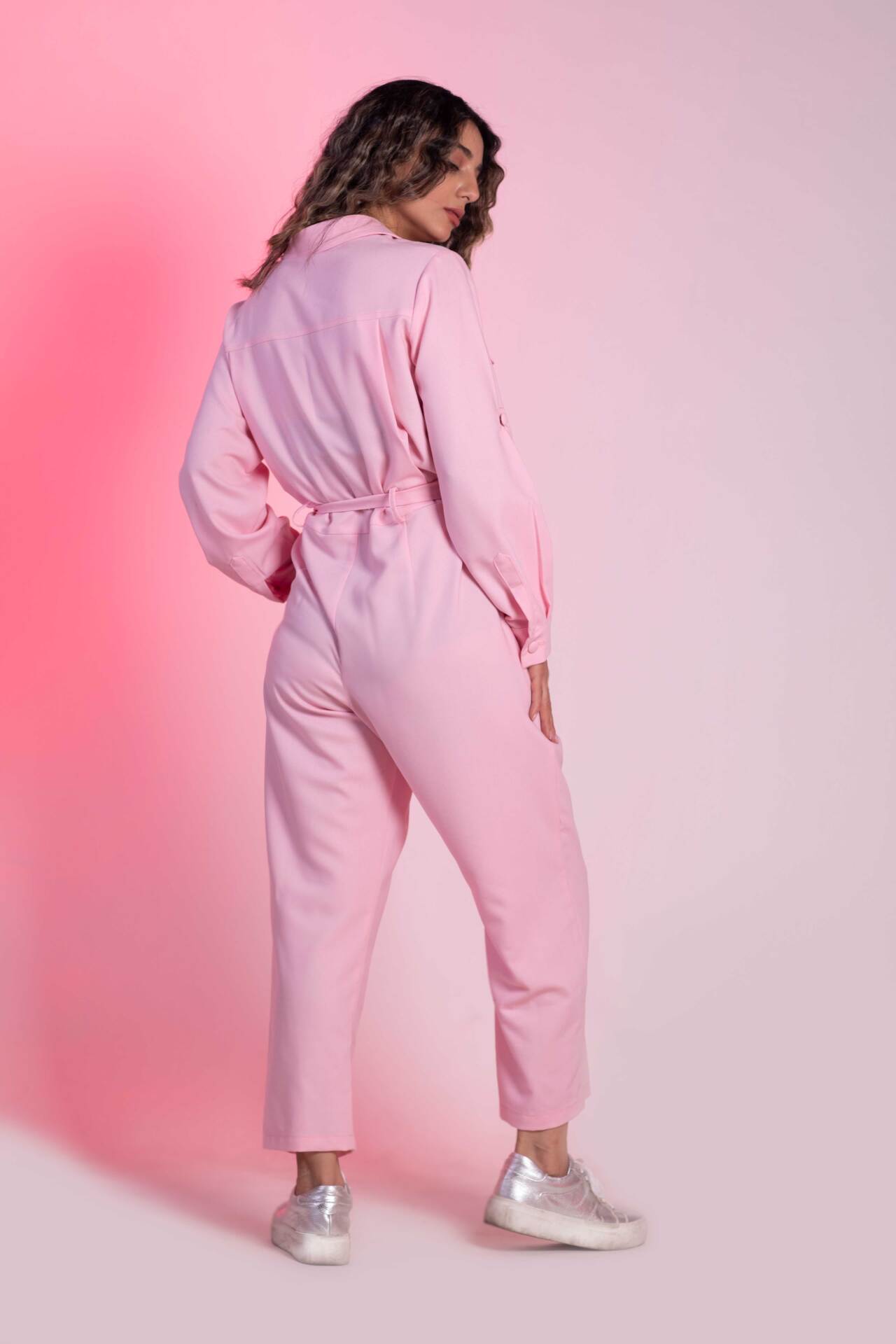 سرهمی-اورال-صورتی-رنگ پاستلی-استین بلند-کمربند دارد-جیب بزرگ-عکاسی-فشن